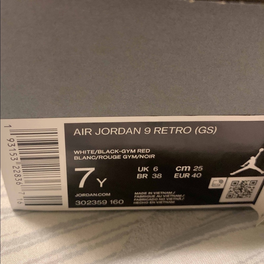 Jordan 9s - Picture 5 of 5